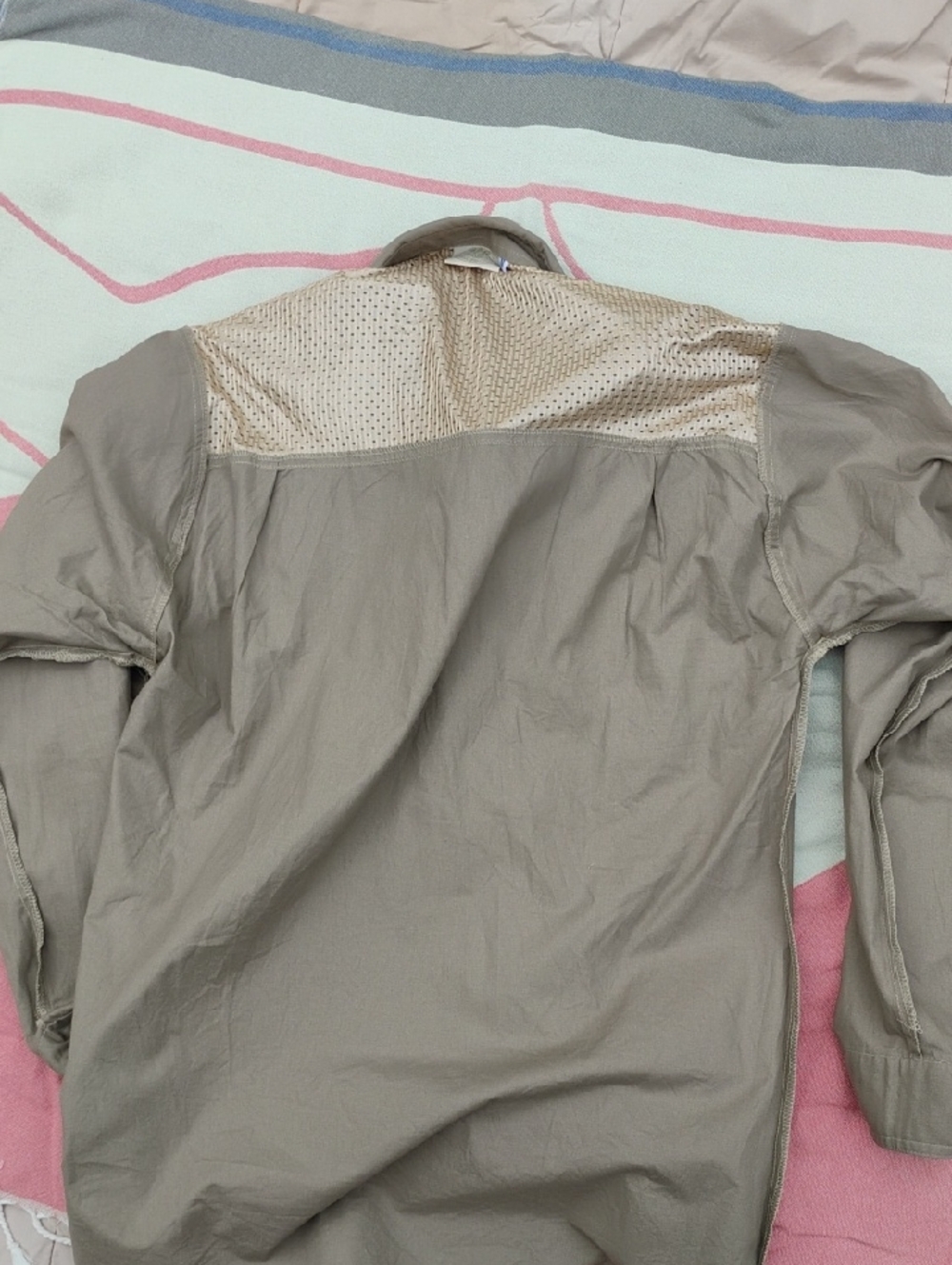 Tag Safari Hunter Shirt Medium - Picture 11 of 16